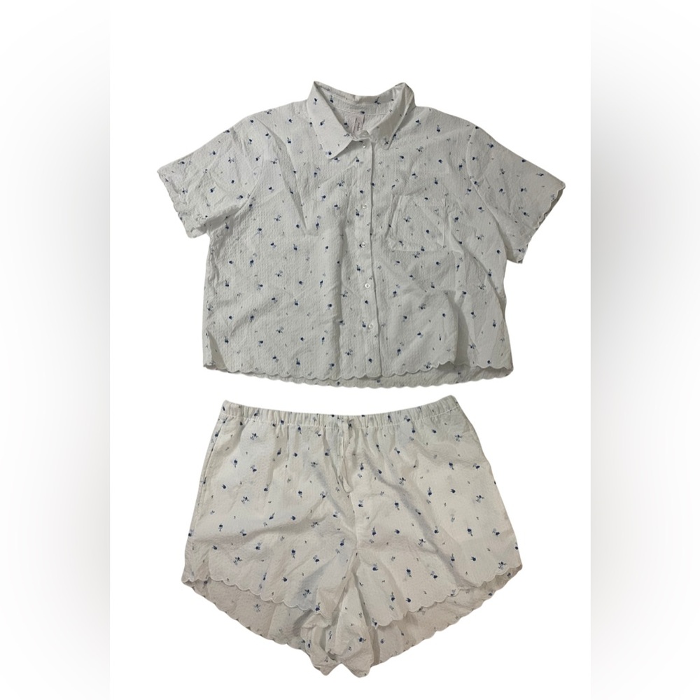 Auden White and Blue Floral Sleepwear